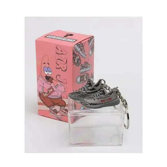 NIKE blindbox collection of all brand keychains BRAND NEW SEALED 12 PCS - Picture 4 of 5